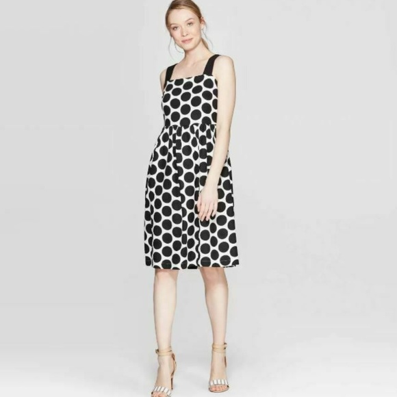 polka dot contrast dress